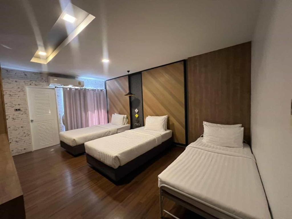 The Circle Hotel Buriram Exterior foto